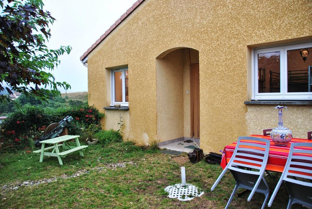 Gite De La Suche Ламастр Екстериор снимка